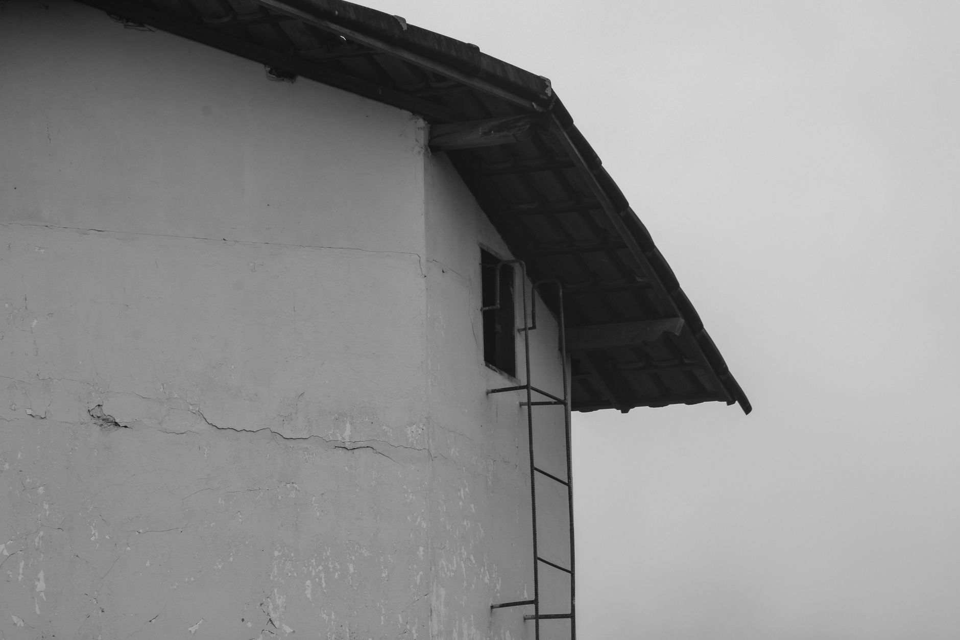 Seamless Gutter Install – San Antonio